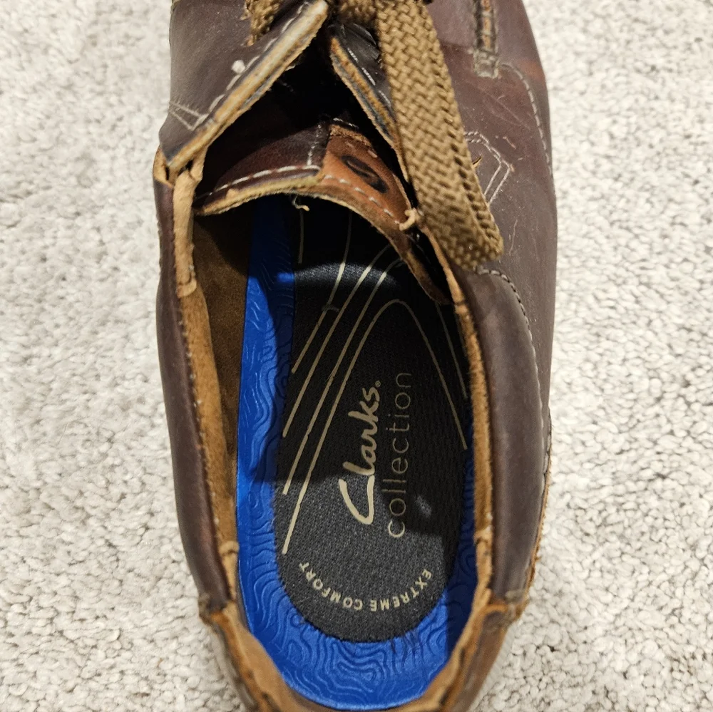 Clarks Brown Leather Casual Shoes Size 8M With White Rubber Sole For Men